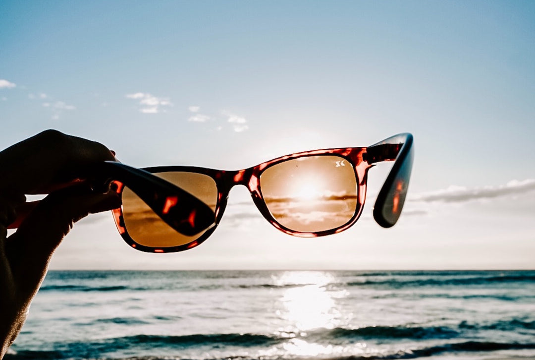 Eyeglasses vs. Sunglasses: The Benefits of Transition Lenses in Polarized Eyewear